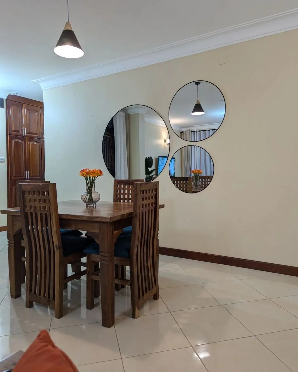 Miroir LONEWOLF - Graphique & Moderne - Dakar Sénégal